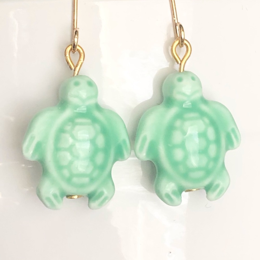 New Ceramic Sea Turtle Dangling Earrings Multiple Colours Ocean Animal Custom